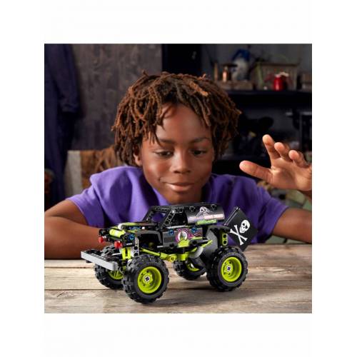 Нет в наличии. LEGO / Конструктор LEGO Technic  Monster Jam Grave Digger / игрушка 2 в 1, активная игра